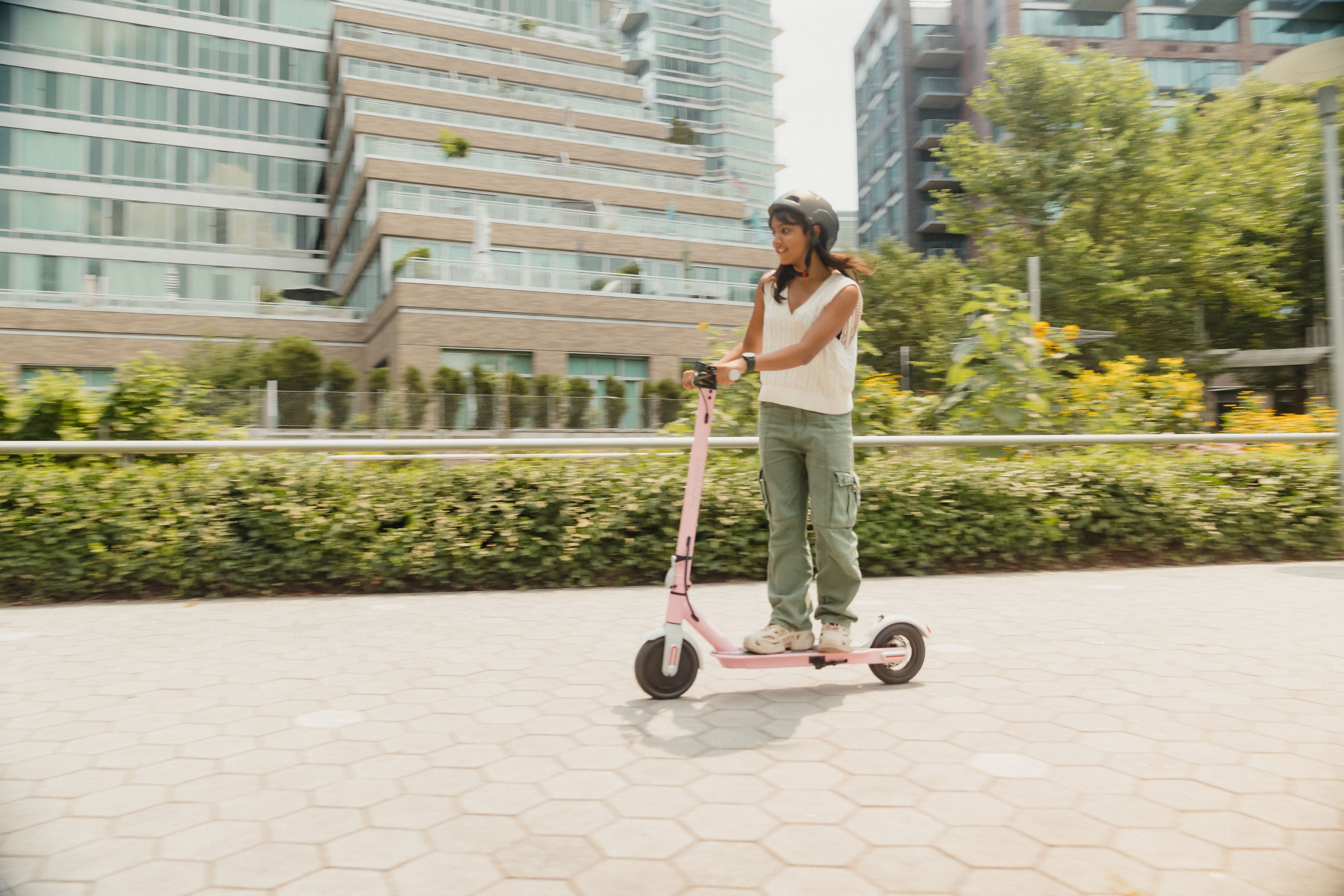 Pink Journey 2.0 Electric Scooter